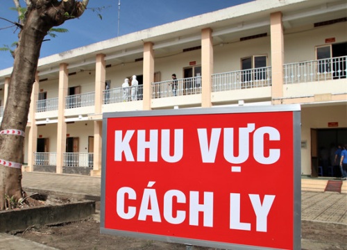 Dịch Covid-19: Một cô giáo Hà Nội đi Ý về có biểu hiện sốt, ho phải nhập viện