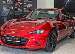 Chi tiết Mazda MX-5 RF 2020 &#8211; thiết kế lạ, vận hành thú vị