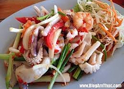 Cách làm món gỏi mực chua cay ngon chuẩn kiểu Thái
