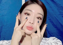 Chungha lộ diện sau khi tuyên bố tự cách ly vì Covid-19, Knet: 'Con quái vật nhựa'