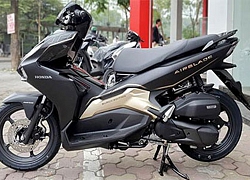 Giá xe Honda Air Blade 150, Lead, Vision mới nhất tại đại lý: Người dùng sốc nặng