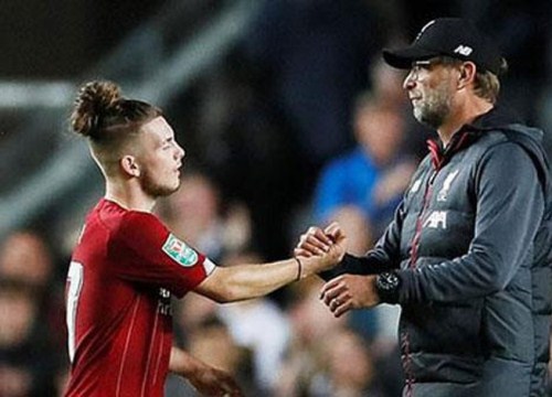 HLV Klopp đáp trả chủ tịch UEFA, bênh vực Cúp Liên Đoàn