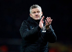 HLV MU giận vì FA ưu ái Man City