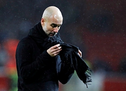 Thầy trò Guardiola bất đồng quan điểm ở trận thua MU