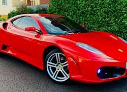 Thích đi siêu xe Ferrari sang chảnh nhưng rẻ và bền như Toyota, đây là chiếc xe phù hợp với bạn