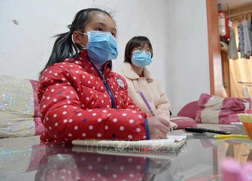 Giáo dục trẻ em có thể giúp chống lại sự lây lan của dịch COVID-19