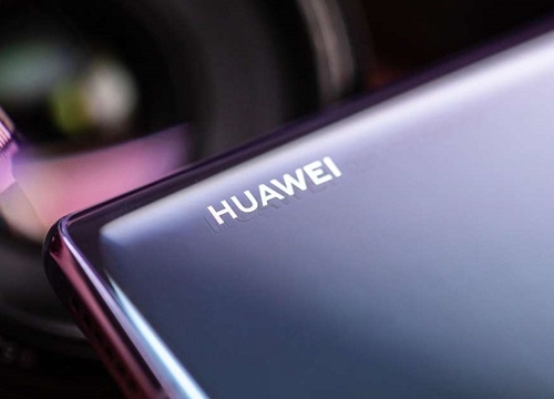 Huawei P40 Pro sẽ có thêm phiên bản mặt lưng gốm màu đen đẹp thế này đây, bạn chấm mấy điểm?