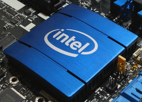 Lộ tin Intel có thể ra mắt CPU Alder Lake-S 10nm với cấu hình 8+8 nhân cùng socket LGA1700