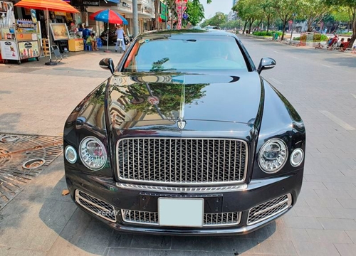 Bắt gặp Bentley Mulsanne W.O. Edition độc nhất vô nhị tại Việt Nam trên đường phố Sài Gòn