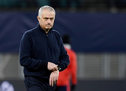 Mourinho đổ lỗi cho chấn thương sau chuỗi trận tệ nhất sự nghiệp