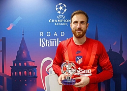 MU lại mơ Oblak, Barca ký Douglas Costa