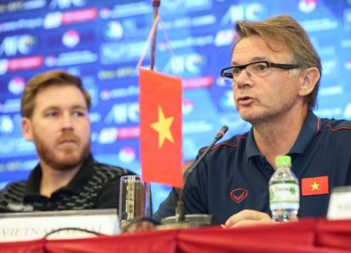 Phù thủy trắng Philippe Troussier bình luận bóng đá Việt và giấc mơ World Cup