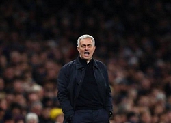 Tottenham 'đại loạn', cầu thủ 'bật' Mourinho vì 1 vấn đề quen thuộc?