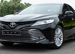 Bảng giá lăn bánh Toyota Camry, cao nhất 1,405 tỷ đồng