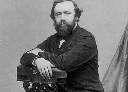 Nhà phát minh Adolphe Sax, kẻ khiến thần chết phải năm lần bảy lượt thốt lên &#8216;anh xin giơ tay rút lui thôi&#8217;