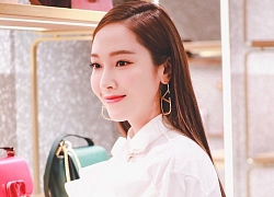 Không an ủi Taeyeon (SNSD) khi bố qua đời, Jessica Jung bị Knet 'cà khịa'