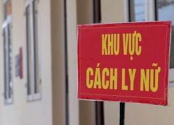 Đang cách ly tại nhà, lấy xe chạy ra ngoài