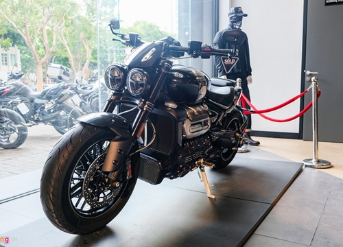 Triumph Rocket 3 TFC về Việt Nam giá 1,3 tỷ đồng