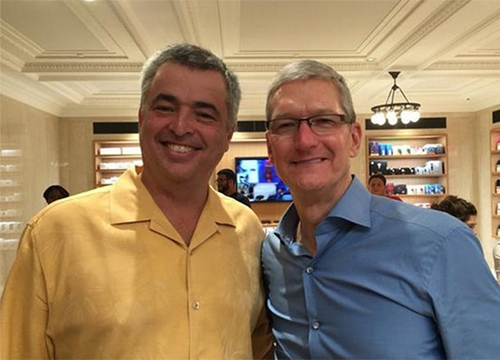 CEO Apple từng ăn tối với người nhiễm nCoV