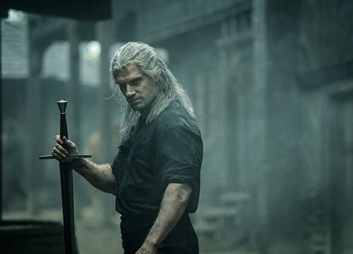 Idris Elba và Kristofer Hivju - diễn viên của The Witcher mùa 2 xét nghiệm dương tính với COVID-19!