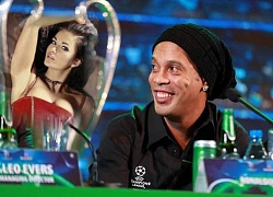 Ronaldinho làm "chuyện đó" năm 13 tuổi và các bí mật gây sốc