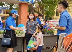 Tháng Thanh niên: Đổi rác lấy khẩu trang, nước sát khuẩn