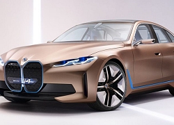 BMW sẽ cắt giảm 50% xe chạy xăng, diesel từ năm 2021