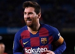 Clip: Lionel Messi tham gia thử thách tâng giấy vệ sinh