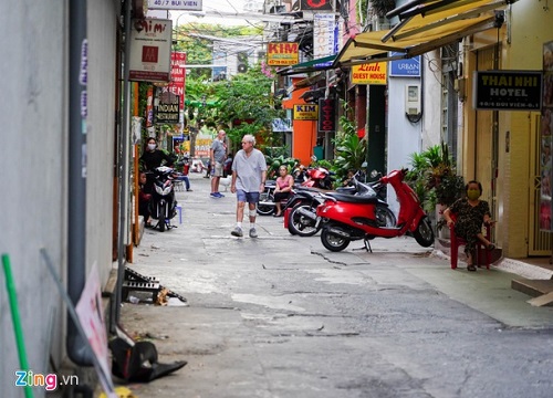 TP.HCM tìm hành khách trên chuyến bay có ca nguy cơ mắc Covid-19