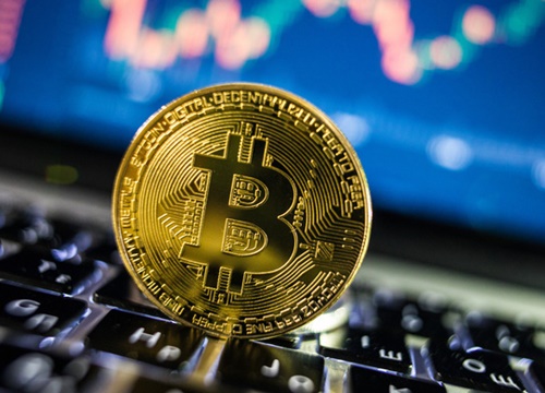 Bitcoin bất ngờ tăng dựng đứng hơn 11%