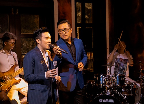 Giữa mùa dịch Covid-19, Tuấn Hưng tổ chức liveshow 'không có khán giả' cùng Quang Hà