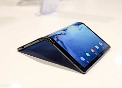 Đối thủ Galaxy Fold chuẩn bị trình làng, mạnh như Galaxy S20