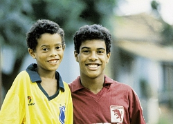 Ronaldinho lạc lối dưới cái bóng của người anh