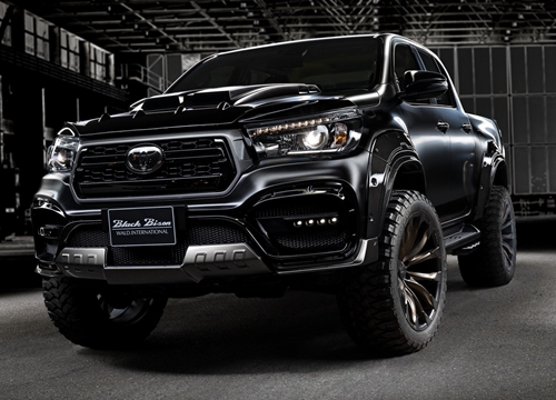 Sports Line Black Bison Edition - chiếc Hilux "ngầu" nhất ra mắt