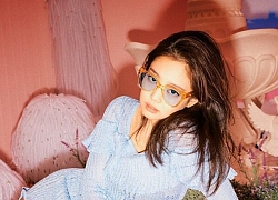 Thời trang hè ngọt lịm của Jennie Black Pink được fans 'bóc giá' nhanh như điện xẹt