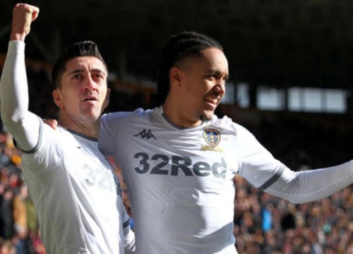 Cầu thủ Leeds United hy sinh lợi ích vì 272 người khác