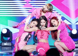 Điểm danh 17 outfit biểu diễn của hội idol bị netizen Hàn ghét cay ghét đắng, đến Black Pink cũng "dính chưởng"