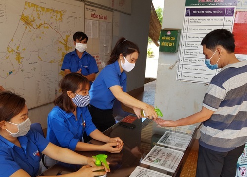 Hơn 3.200 đoàn viên tình nguyện tham gia ứng phó với dịch Covid-19