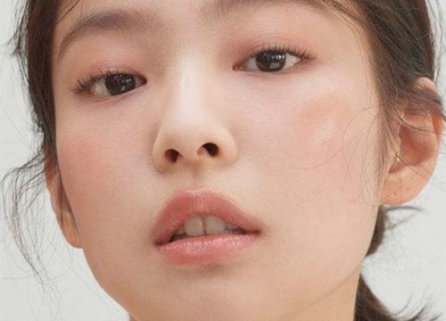 Jennie, Ji Soo lăng xê mốt trang điểm tươi mát cho mùa hè