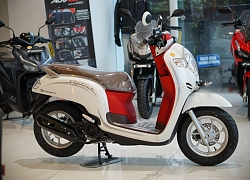 Ngắm 2020 Honda Scoopy trắng đỏ, nhập về Việt Nam giá tầm 40 triệu đồng