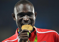 Suýt mất mạng, cha qua đời, vợ ly thân và giờ là hoãn Olympic, lối thoát nào cho nhà vô địch David Rudisha?