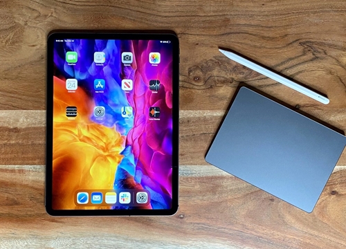 Đâu là âm mưu đằng sau việc ra mắt iPad Pro của Apple?