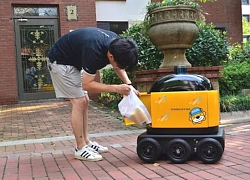 Robot chuyên phân phát rau, củ, quả và tuần tra cho thấy mức độ tự động hóa ngày càng cao của Trung Quốc