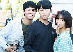 5 cảnh &#8220;huyền thoại&#8221; của REPLY 1988: Hết cười sảng vì Duk Sun trát phấn như ma đến ám ảnh vì tiếng khóc của &#8220;ông bố quốc dân&#8221; Sung Dong Il