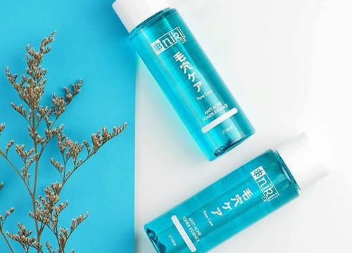 8 loại toner giúp giảm mụn hiệu quả khi không thể đến spa