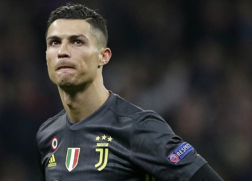 Đằng sau sự hy sinh của Ronaldo