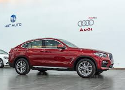 Hàng hiếm BMW X4 'rẻ hơn 700 triệu' chỉ sau 4.000 km, ngang giá mua mới Mercedes-Benz GLC 300