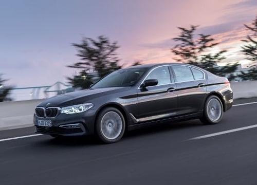 Lộ diện BMW 5-Series mới: Đèn mới, tản nhiệt may sao vẫn nhỏ