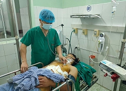 Thanh niên 23 tuổi bị dao đâm thấu ngực, bụng