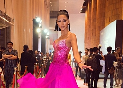 Váy hồng kén dáng hiếm hoi tại Miss Universe, Việt Nam có Trương Thị May tự tin chơi lớn